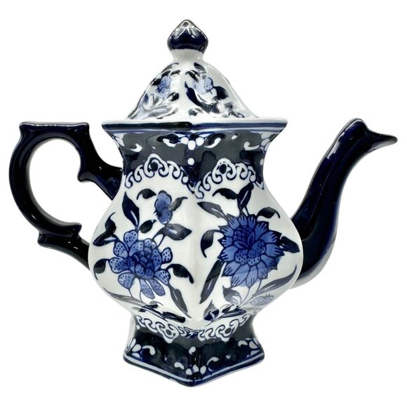 Vintage Inspired Hexagonal Ceramic Teapot With Lid Blue White Floral Design - Picture 1 of 10